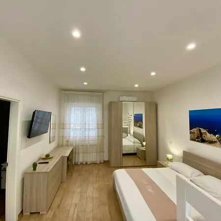 Manto - Pompei Bed & Breakfast *